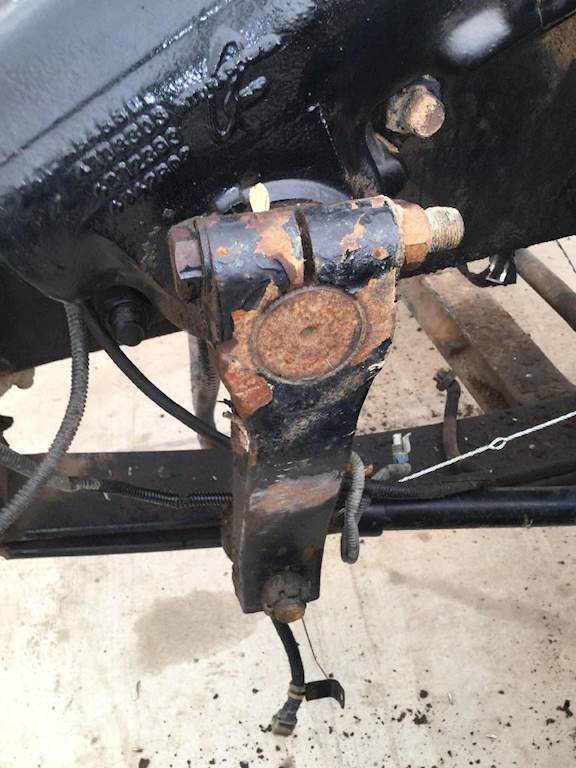 2005 Peterbilt 335 Steering (Pitman) Arm For Sale Jackson, MN 34597