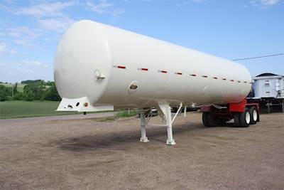 Cosmo General Tank Trailer