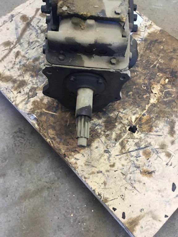 Clark Transmission For Sale Jackson, MN 33114
