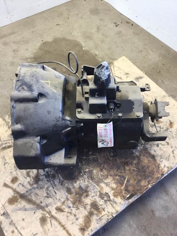 NEW PROCESS 435 Transmission For Sale Jackson, MN 33143