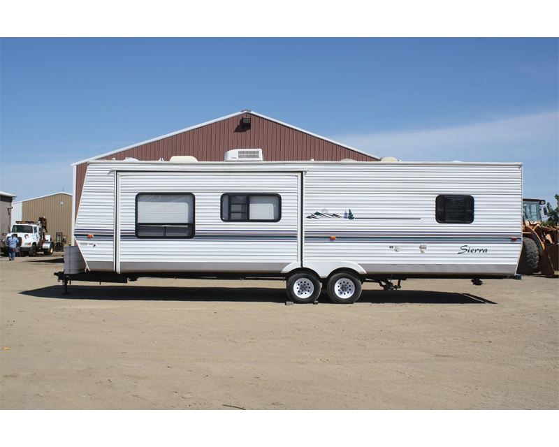 Sierra Trailers 79