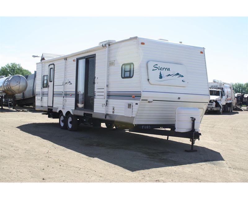 Sierra Trailers 25