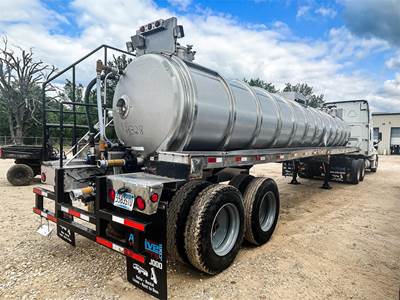 Brenner Vacuum Tank Trailer