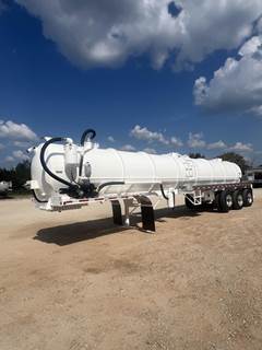 LONESTAR TRAILER & BODY 150 BARREL STEEL AIR RIDE VAC TANKER Vacuum Tank Trailer