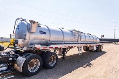 Mac LTT Tandem Axle Vacuum Tank Trailer