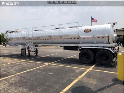 Troxell Vacuum Tank Trailer