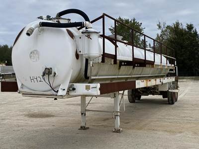 Troxell Tandem Axle Vacuum Tank Trailer