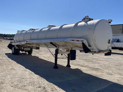 Troxell S 130 BBL VAC Vacuum Tank Trailer