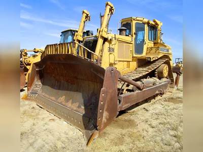 1990 Caterpillar D8N Dozer