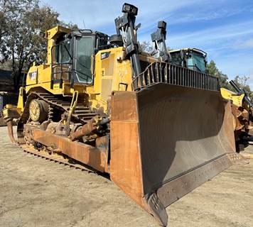 2017 Caterpillar D9T Dozer
