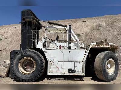 2001 Wiggins W880Y Forklift