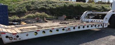 2007 Cozad RGN (16)-Wheel Equipment Trailer Lowboy Trailer