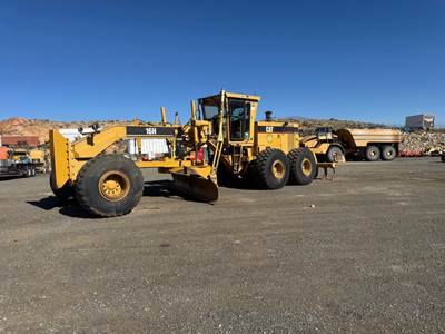 Caterpillar 16H VHP Motor Grader