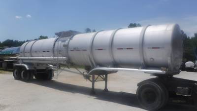 1977 Butler 7850 Gallon Non Code Tank Trailer