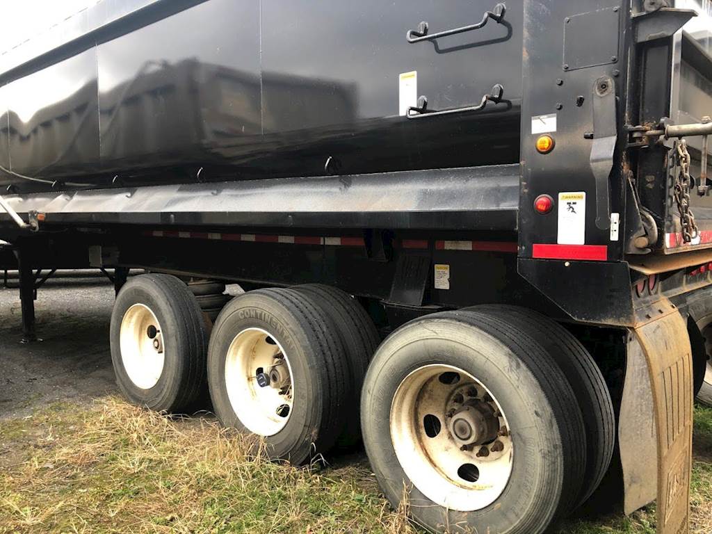 2016 East 34 ft Hardox Steel Frame End Dump Trailer Spring For Lease