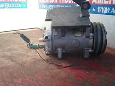 Used Sankyo Electric Sanden 510 V-Belt 2 Groove With Flare Fittings 8 & 10 A/C