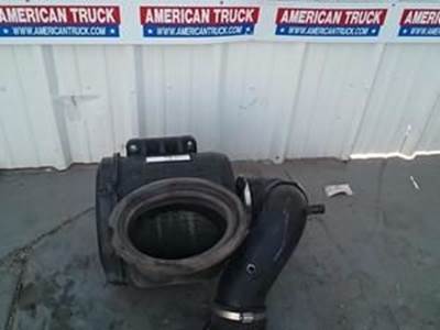 Used Air Cleaner For 2006& Up Freightliner Century Class