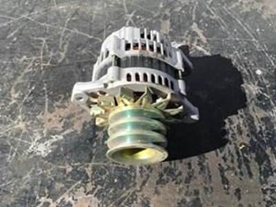 Used Hitachi Alternator Fits Isuzu NPR