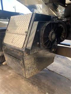 Auxiliary Power Unit (APU) for a 2011 Peterbilt 386