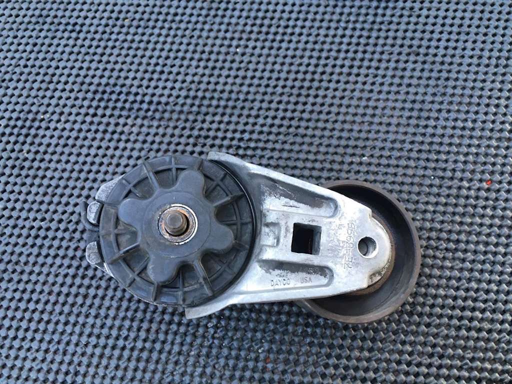 Used Dayco Belt Tensioner Compatible For Caterpillar 3116 And 3126