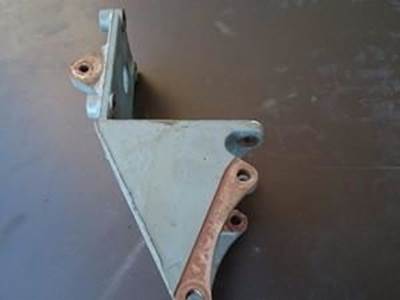 Detroit Series 60 A/C Compressor Bracket