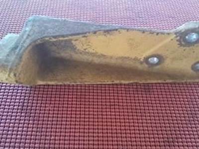 Upper/Lower Alternator Bracket For A CAT C12 Engine