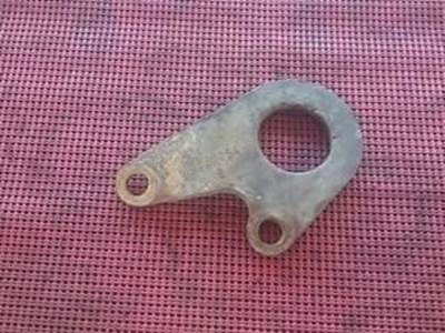 Engine Mount/Extraction Bracket