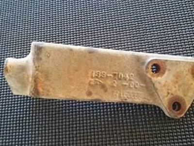 CAT C12 Upper Alternator Bracket