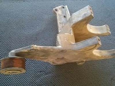 CAT C12 Alternator And Tensioner Bracket