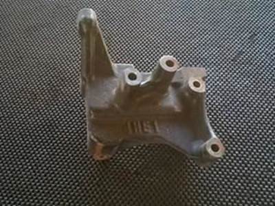 Isuzu 4HE1 Engine Bracket
