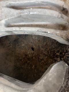 Good Used RAdiAtor Core Support BrAcket For A Freightliner CAscAdiA. OEM