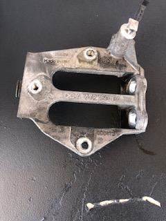 Good Used Engine BrAcket For A Detriot DD15 Engine. OEM No: A4721500473