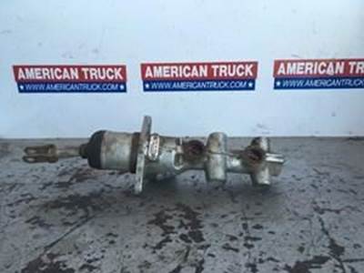Used Wabco Master Brake Cylinder For An International 3200