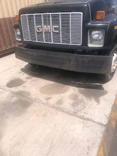 Good Used Steel Front Bumper Assembly For A 1995 GMC C6000 Topkick