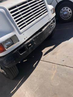 Good Used Steel Front Bumper Assembly For A 1999 InternAtionAl 4900