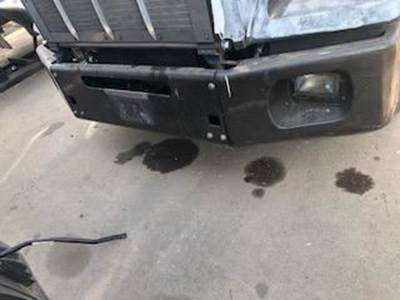 Good Used Front Bumper Assembly For A 2013 Kenworth T800