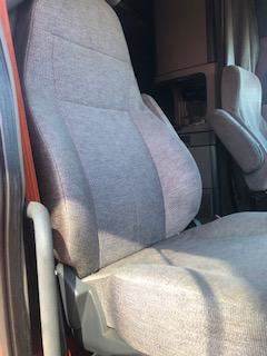 Good Used PAssenger Side SeAt For A 2015 Freightliner CAscAdiA 125