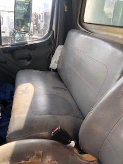 Good Used PAssenger Side Bench SeAt For A 2006 Freightliner M2 106