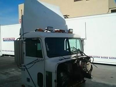 Used Complete Cab For 2000 Freightliner FLD Wired For Cummins Engine