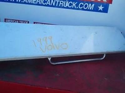 Used Cab Fairing For 1999 Volvo