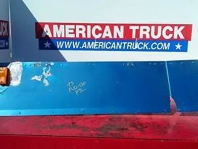 Used Cab Fairing For 1995 Freightliner FLD120