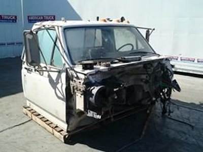 Used 1995 Ford F800 Day Cab