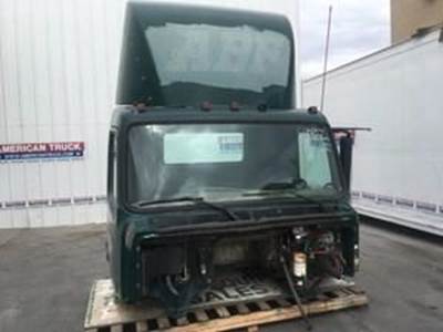 Used 2002 Volvo VNM Day Cab Missing Cluster & Passenger Side Seat