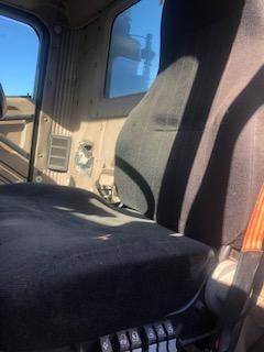 Good Used Driver Side Front SeAt For A 2008 InternAtionAl 9200i