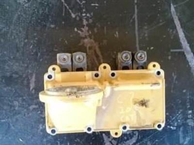 Good Clean And Inspected Cam Follower And Cover With Oil Filter Base For