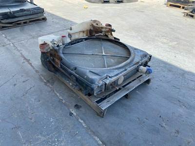 Peterbilt 367 Charge Air Cooler (ATAAC)