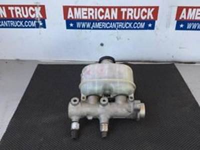 Used Brake Booster With Reservoir For A 2006 ForD F250