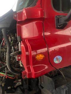 Good Used Driver Side Cowl For A 2013 Freightliner CAscAdiA 125