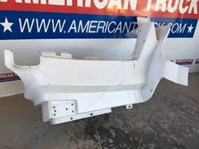 Used LH Side Cowl For Volvo VNL