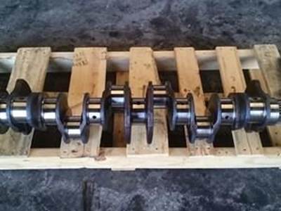 Used Crankshaft For International DT466E Engine. The Only Casting Numbers On It